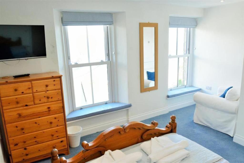 מוואגיסי Fabulous 2 Bed Cottage - Outstanding Sea Views מראה חיצוני תמונה